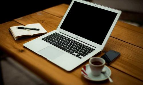 تصویر شماتیک از آنالیز تصاویر پزشکی توسط هوش مصنوعی